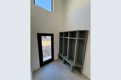 1941 N Sawyer Avenue, Chicago, IL 60647 - Photo 16