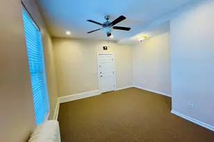 72 N 4th St, Aurora, IL 60505 - Photo 6