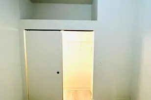 1001 W 16th St, Chicago, IL 60608 - Photo 8