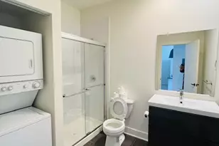 1001 W 16th St, Chicago, IL 60608 - Photo 16
