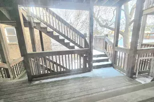 2316 W Byron St, Chicago, IL 60618 - Photo 10