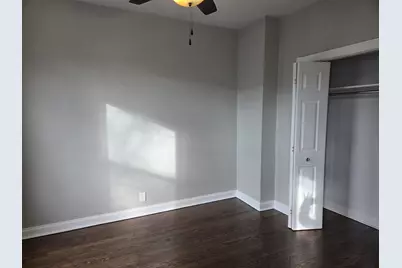 2316 W Byron Street #2, Chicago, IL 60618 - Photo 6