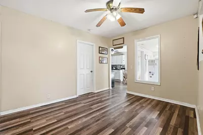 110 N Seminary Avenue, Woodstock, IL 60098 - Photo 6