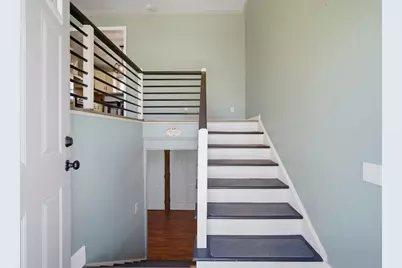 4611 W Shore Drive, McHenry, IL 60050 - Photo 2