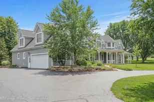 28W524 Wynn Ave, West Chicago, IL 60185 - Photo 4