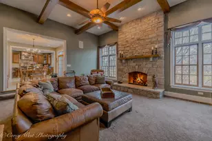 28W524 Wynn Ave, West Chicago, IL 60185 - Photo 32