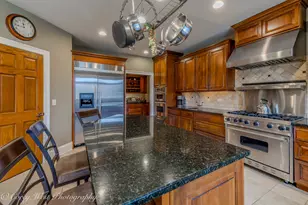 28W524 Wynn Ave, West Chicago, IL 60185 - Photo 18