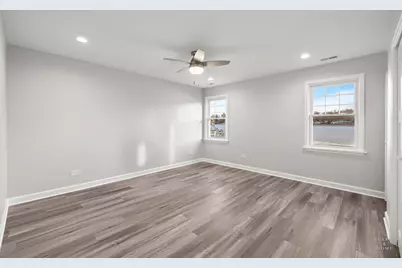 31 Lakeside Lane, Fox Lake, IL 60020 - Photo 18