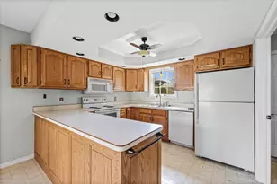 1502 Theodore Dr, Champaign, IL 61821 - Photo 10