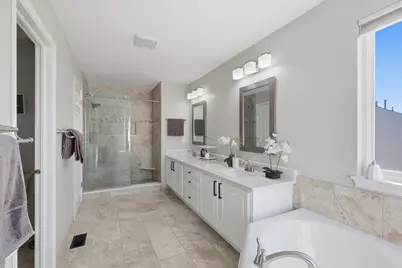 748 N Overlook Trail, Round Lake, IL 60073 - Photo 22