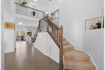 748 N Overlook Trail, Round Lake, IL 60073 - Photo 2