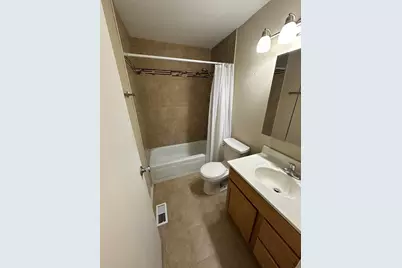 7748 W Harbor Court #40, Frankfort, IL 60423 - Photo 6