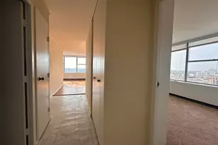 5757 N Sheridan Rd, Chicago, IL 60660 - Photo 6