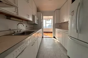 5757 N Sheridan Rd, Chicago, IL 60660 - Photo 8