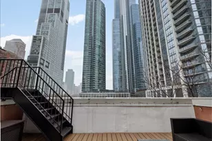 207 E 13th St, Chicago, IL 60605 - Photo 22