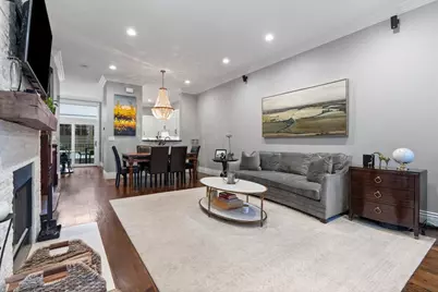 207 E 13th Street, Chicago, IL 60605 - Photo 2