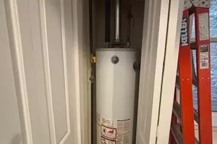 3477 N Clark St, Chicago, IL 60657 - Photo 10