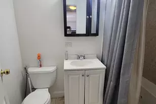 2501 W Touhy Ave, Chicago, IL 60645 - Photo 16