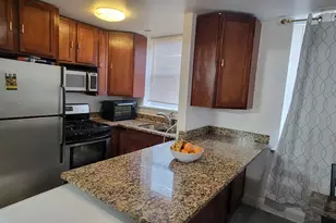 2501 W Touhy Ave, Chicago, IL 60645 - Photo 6