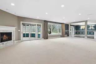 2020 Churchill Ln, Highland Park, IL 60035 - Photo 2