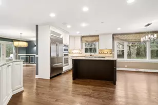 2020 Churchill Ln, Highland Park, IL 60035 - Photo 4