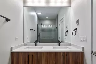 3404 W Evergreen Ave, Chicago, IL 60651 - Photo 8