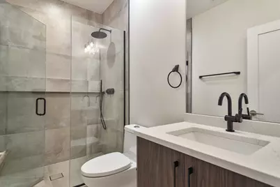 3404 W Evergreen Avenue, Chicago, IL 60651 - Photo 14