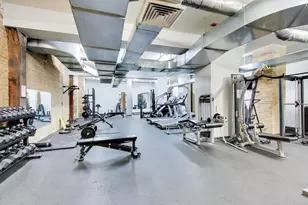 520 W Huron St, Chicago, IL 60654 - Photo 20