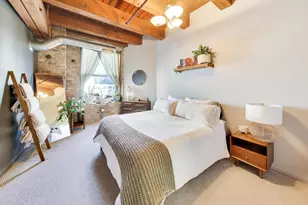 520 W Huron St, Chicago, IL 60654 - Photo 8