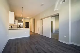 851 W Grand Ave, Chicago, IL 60642 - Photo 4