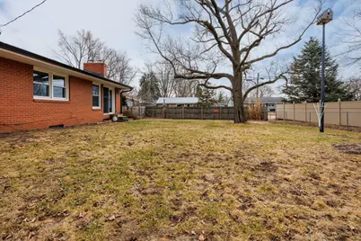 813 Highpoint Road, Normal, IL 61761 - Photo 38