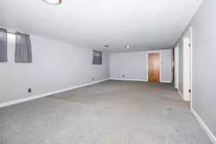 813 Highpoint Rd, Normal, IL 61761 - Photo 26