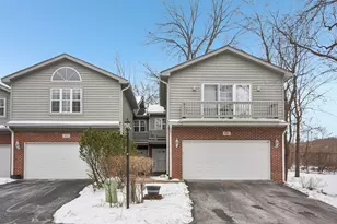 131 Willow Creek Ln, Willow Springs, IL 60480 - Photo 1