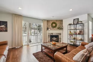 131 Willow Creek Ln, Willow Springs, IL 60480 - Photo 6