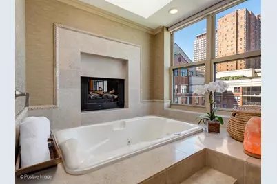 55 W Delaware Place #1101, Chicago, IL 60610 - Photo 34