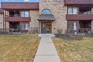 1354 N Sterling Ave, Palatine, IL 60067 - Photo 1