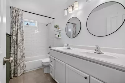 300 Arrowhead Drive, Minooka, IL 60447 - Photo 34