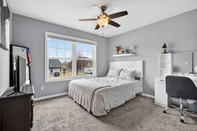 300 Arrowhead Drive, Minooka, IL 60447 - Photo 30