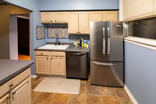 6042 N Kenmore Ave, Chicago, IL 60660 - Photo 22