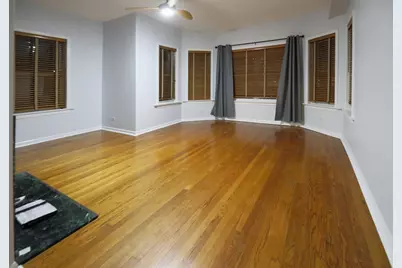 6042 N Kenmore Avenue #3, Chicago, IL 60660 - Photo 4