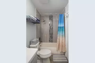 648 Dauphine Court #D, Elk Grove Village, IL 60007 - Photo 22
