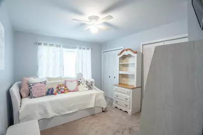 648 Dauphine Court #D, Elk Grove Village, IL 60007 - Photo 18