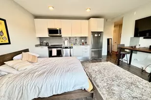 2407 W Eastwood Ave, Chicago, IL 60625 - Photo 4