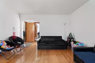 7847 S Maryland Ave, Chicago, IL 60619 - Photo 10