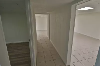 819 Mansfield Court, Schaumburg, IL 60194 - Photo 18