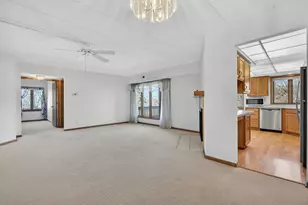 6419 Oak Forest Ave, Tinley Park, IL 60477 - Photo 2