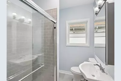 1404 N 36th Avenue, Melrose Park, IL 60160 - Photo 14