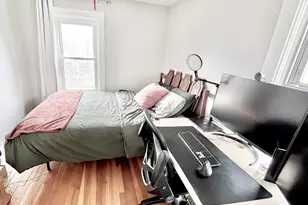 634 E 5th Ave, Naperville, IL 60563 - Photo 10