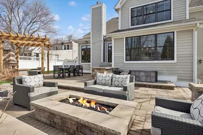 4620 Stonewall Avenue, Downers Grove, IL 60515 - Photo 32