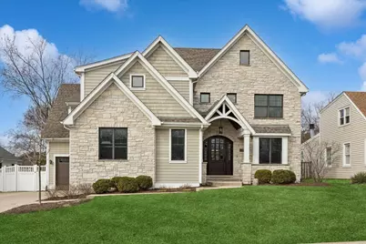 4620 Stonewall Avenue, Downers Grove, IL 60515 - Photo 1